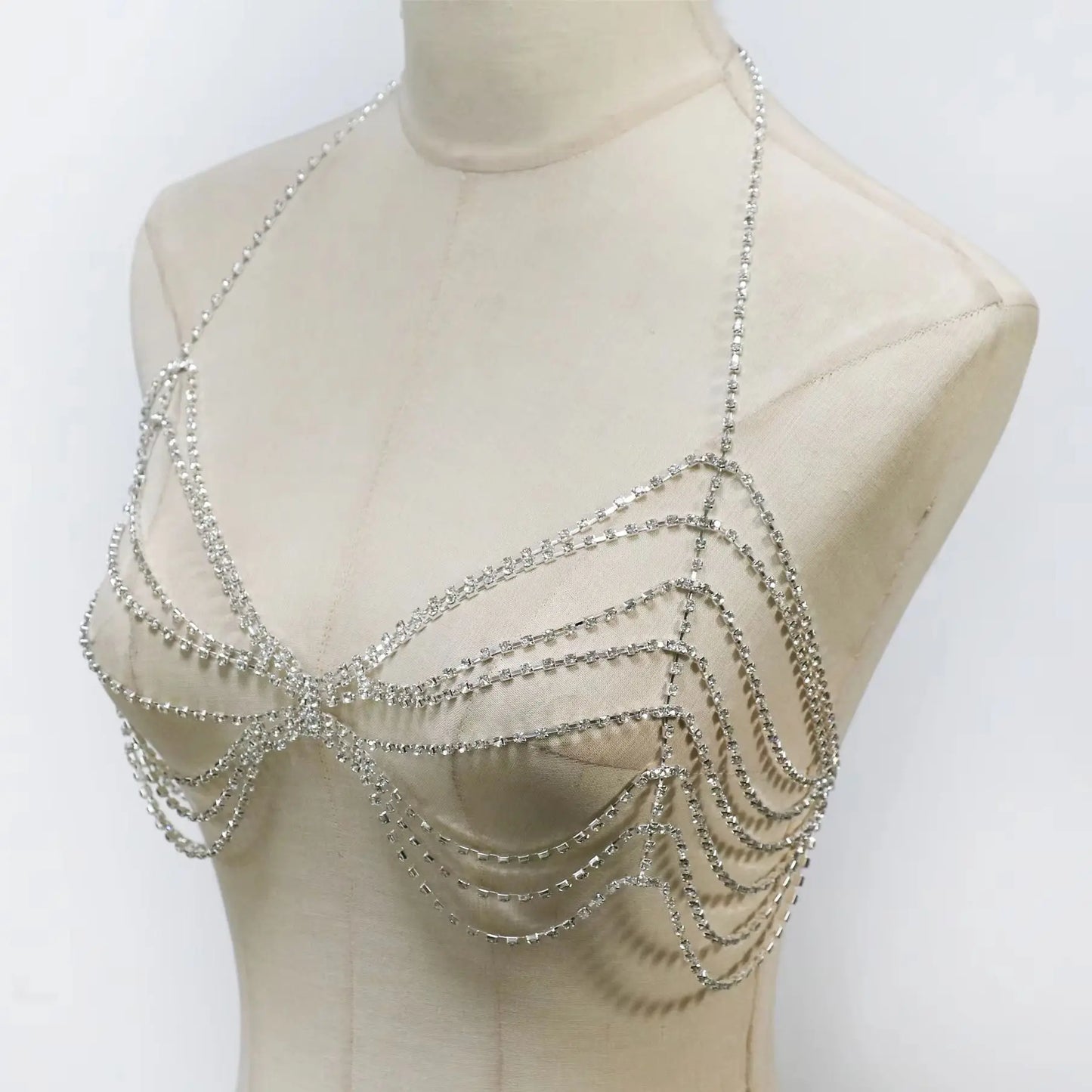 1Pcs Sexy Chest Chain Bra Body Chain Jewelry for Women Body Harness Tassel Body Chain Decoration Nightclub Rave Accessories
