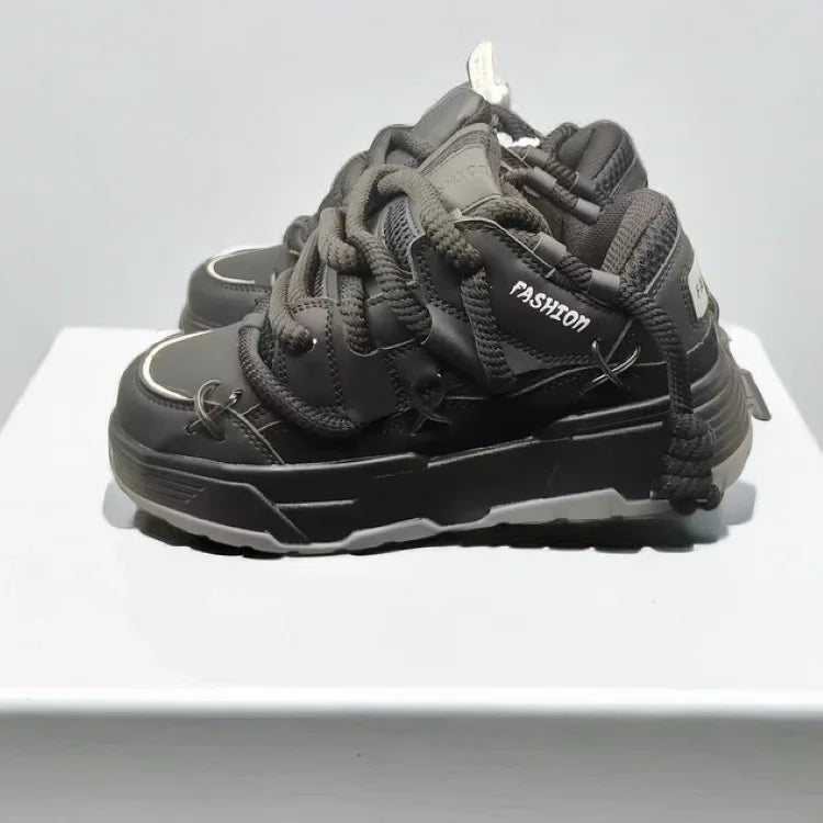 Retro Thick Bottom Athletic Shoes for Men Coupling Traction Trends High Rhythm Old Father Sport Shoes Dynamic Personality