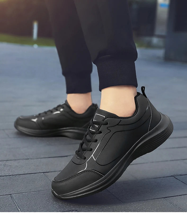 2024 New Sneakers Men Casual Shoes Comfotable Lightweight Men High Quality Running Shoes Outdoor Waterproof Leather Sport Shoes