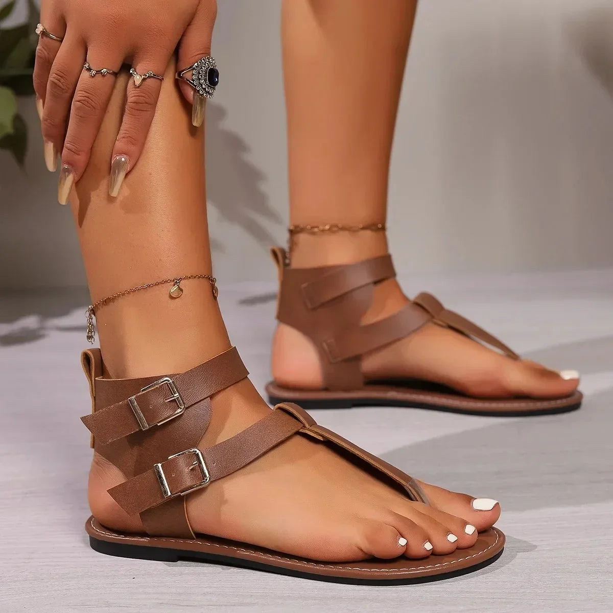 2025 Summer Women's Bohemia Sandals Non-Slip Rome Shoes Clip Toe Flat Heels Sandals Women Ladies Fashion Buckle Women's Sandals