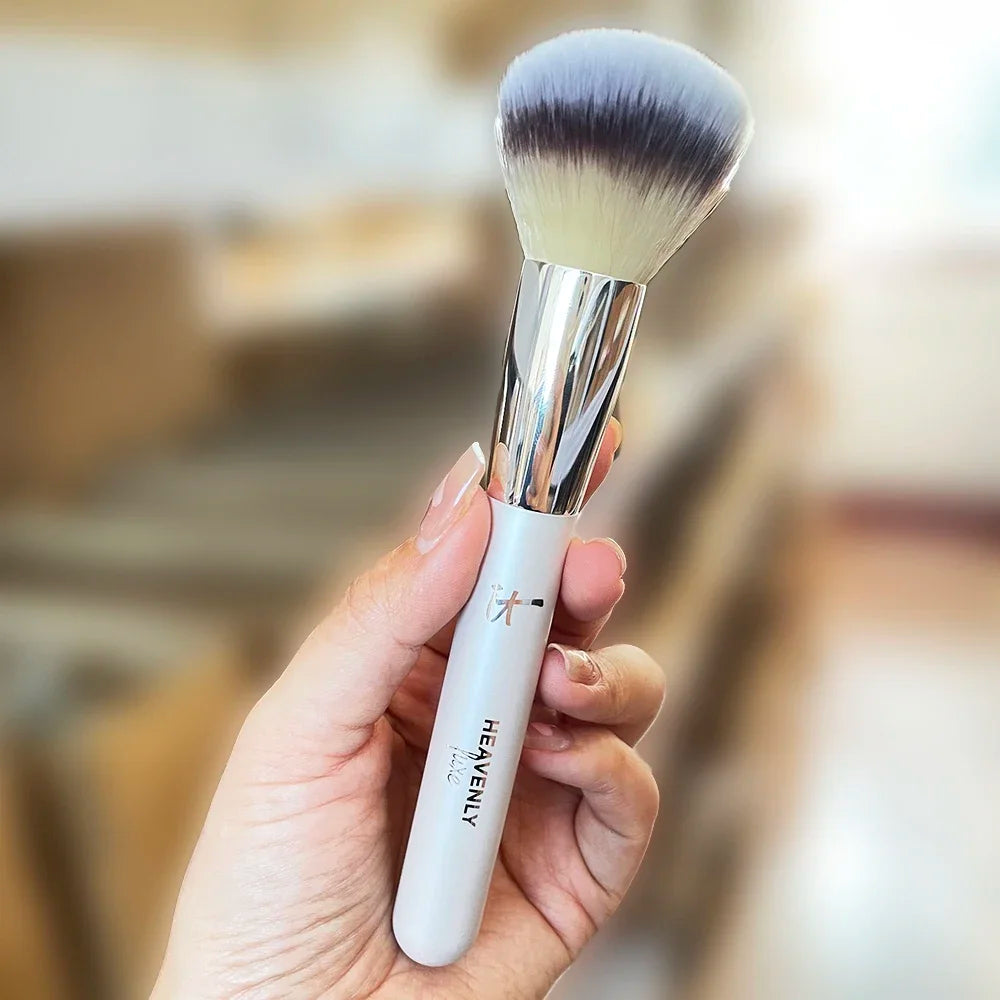 HEAVENLY LUXE BUFFING FOUNDATION BRUSH Round Ultra-plush Synthetic Bristle Powder Cosmetic Makeup Brush