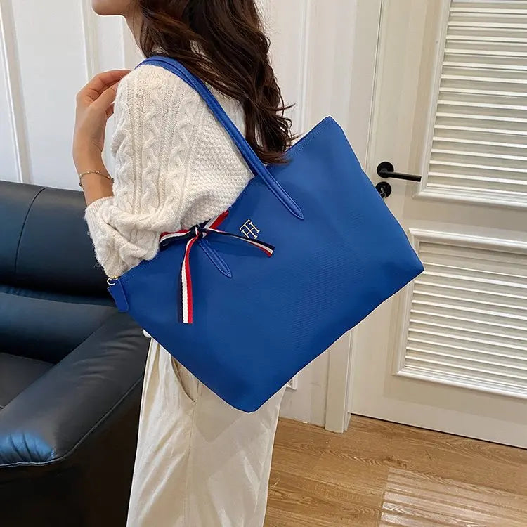 Vintage Elegant Diaper Bag: Luxury Crossbody Handbag For Women With Designer Letter Logo And Large Capacity Tote Function
