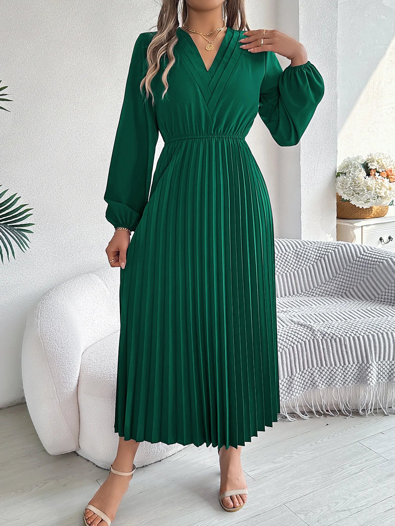 Women's Elegant Solid Color V-Neck Waist-Cinching Long Sleeve Midi Dress with Pleated Ruffles | Spring Autumn Fashion