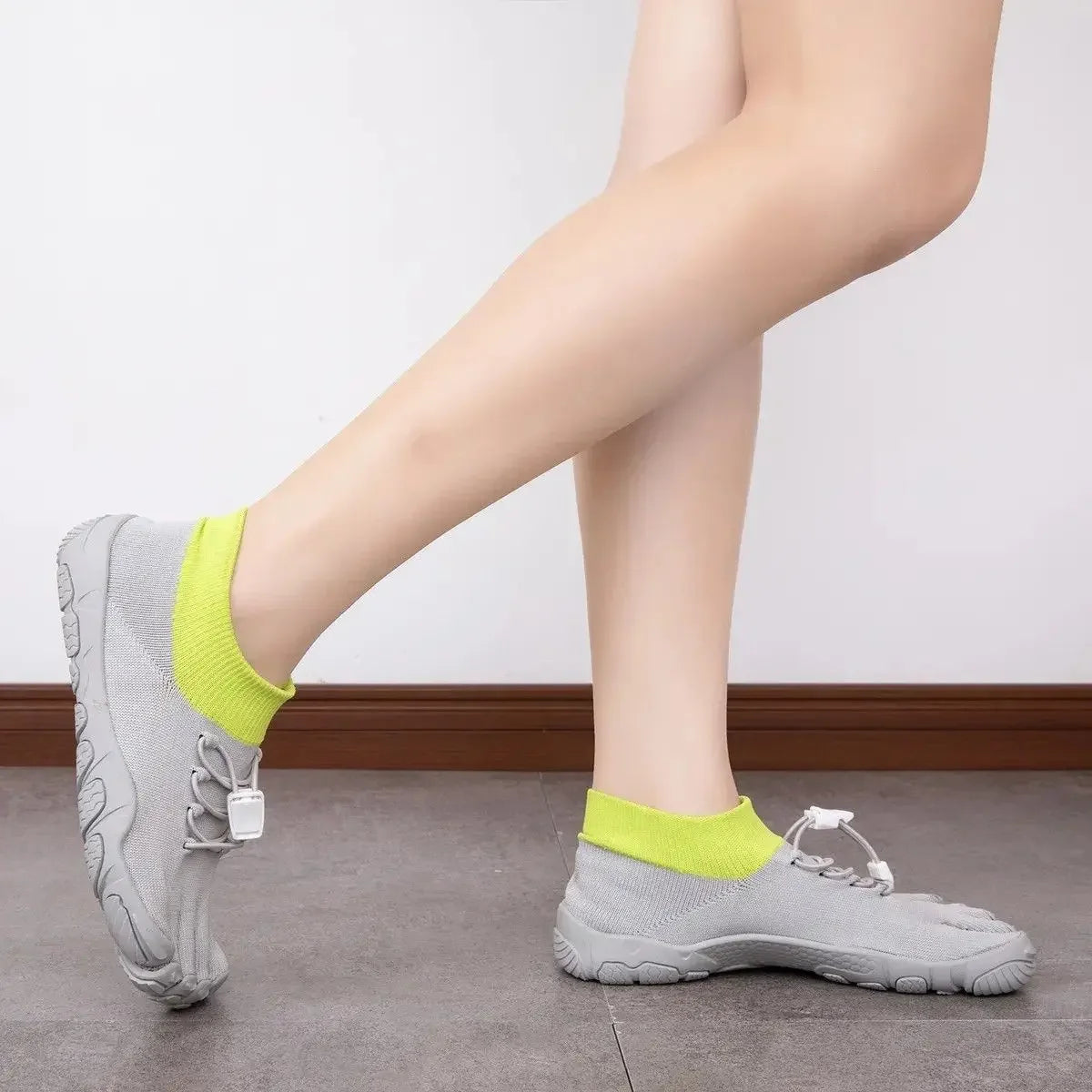 Split Toe Shoes FiveFingers Casual Sneakers Women Safety Walking Shoes Climbing Shoes Unisex Men Fitness Yoga Mesh Water Sneaker