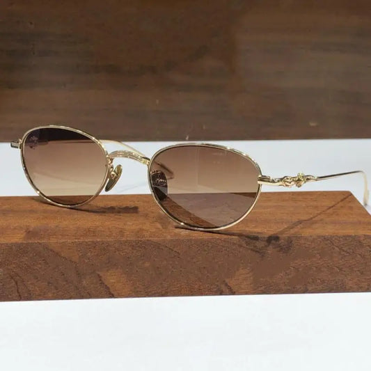2025 Fashion Women Sunglasses Luxur Brand Designer Pure Titanium Oval Trend Personality Cateye Outdoor Sun Glasses UV400