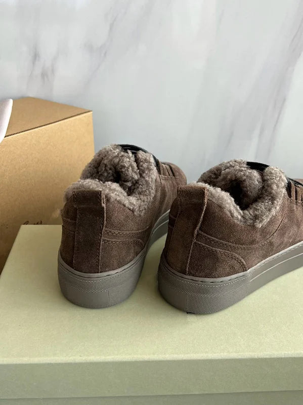 Withered Top Quality Vintage Comfortable Shoes Nordic Winter Snow Shoes Women Sheep Suede Wool Sneakers Women