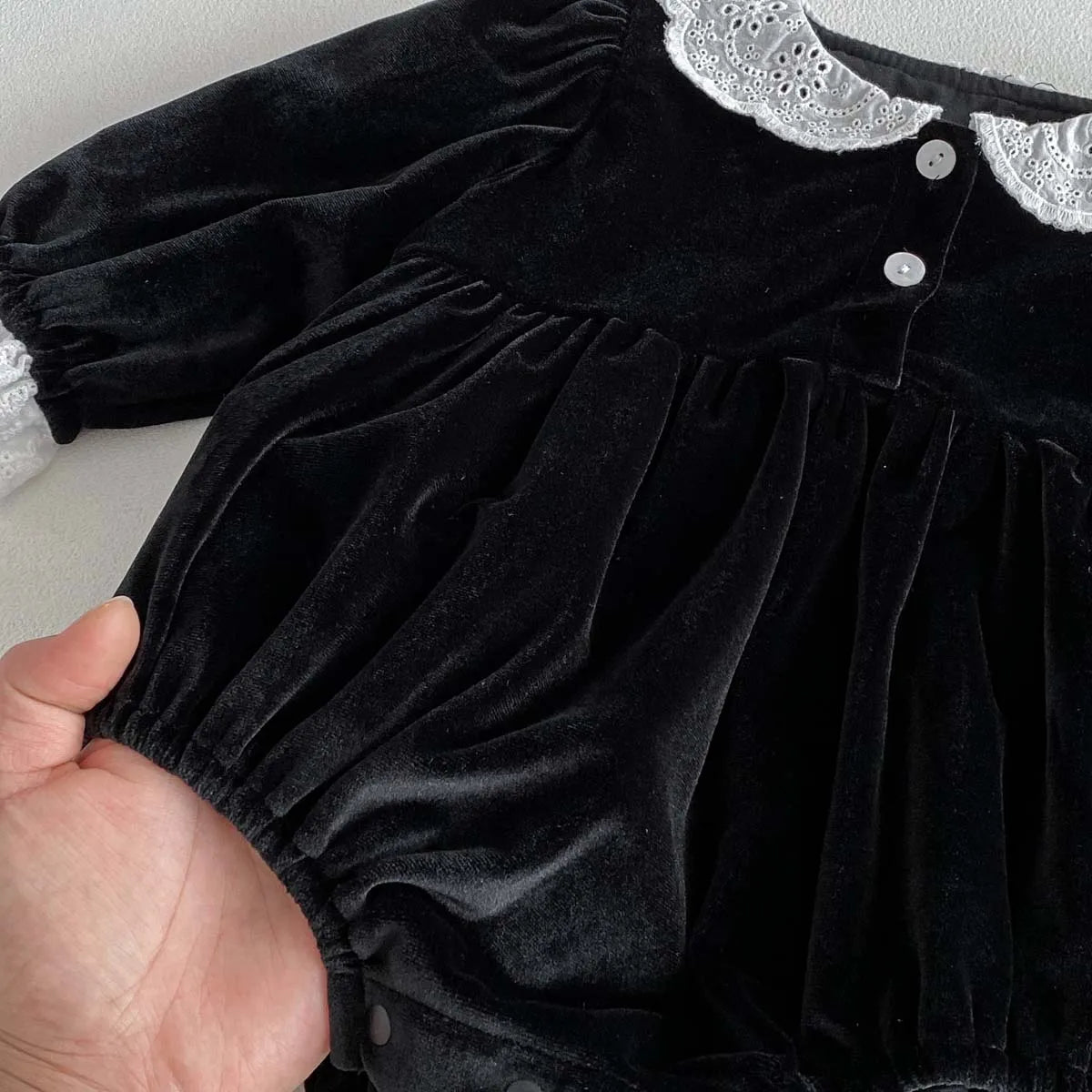 Spring and Autumn Baby Girl Black Lace Crew Neck Jumpsuit, Baby Girl Autumn Long Sleeve Dress Jumpsuit, Very Suitable for Going Out