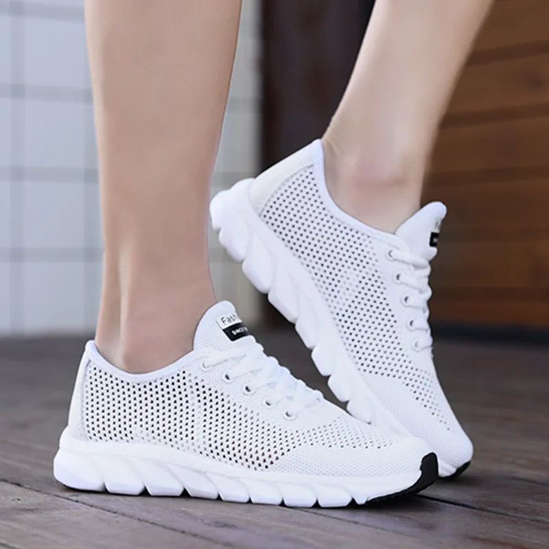 Women's Pink Casual Shoes Breathable Mesh Platform Sneakers Slip-on Flying Shoes Women Tennis Shoes Lightweight Female Shoes